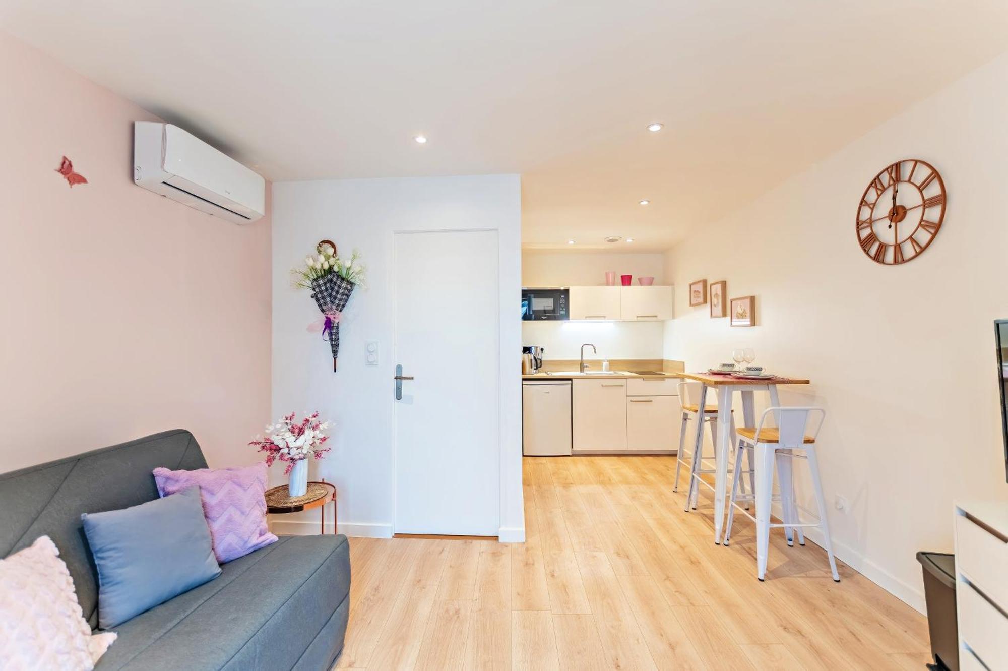 Ferienwohnung Chez Quentin & Thibaut Dagneux Exterior foto